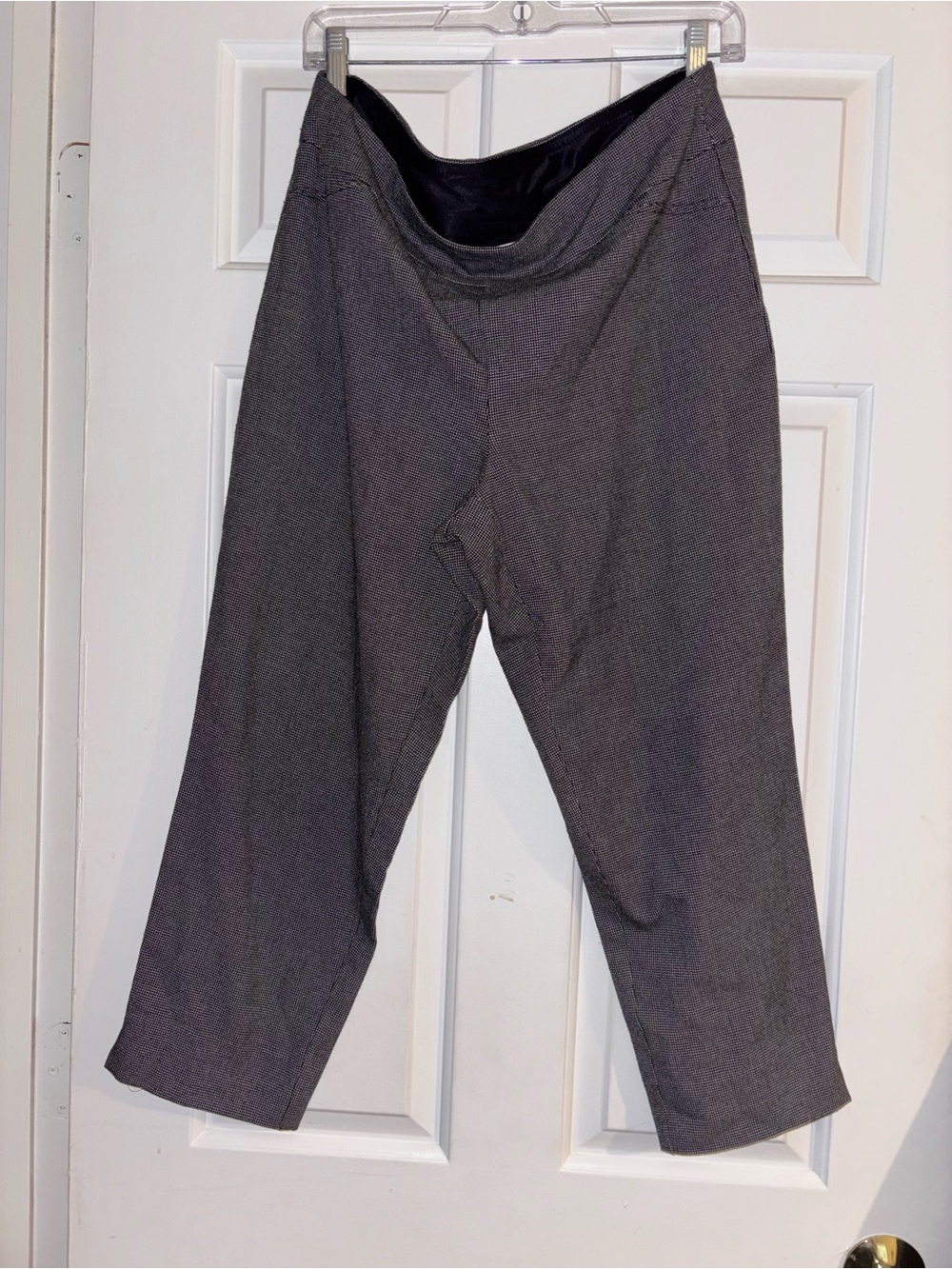 Investments Black and White Textured Knit Skirt